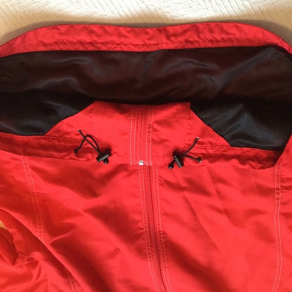 🇨🇦Kobe track jacket mesh lined red white striped full zip activewear sport - Picture 8 of 16